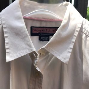 Vineyard Vines White Fitted Oxford Blouse, Size 6